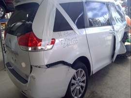 2014 TOYOTA SIENNA, LIMITED, 3.5L, AWD, AT,  Z25033